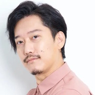 配信者・布団ちゃん、所属eスポーツチームから契約解除―カラオケボックスで下半身を露出、メニュー表で陰部を隠す様子を配信