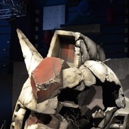 左舷、弾幕薄いぞ！ ホワイトベースの実物大キャプテンシートが那須ハイランドパークに