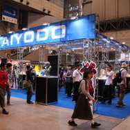 「シン・ゴジラ」など特撮関連フィギュアが多数出展―ワンフェス2016[夏]海洋堂ブースレポ