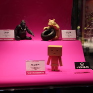 「シン・ゴジラ」など特撮関連フィギュアが多数出展―ワンフェス2016[夏]海洋堂ブースレポ
