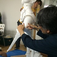 「甲鉄城のカバネリ」無名が等身大立像化 キャスト出演の完成記念イベントも