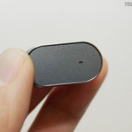 ソニー「Xperia Ear」、11月18日に発売!スマホを音声操作できる片耳ワイヤレスイヤホン