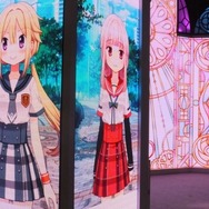 「マギアレコード」ブースでは“まどか”や“いろは”がお出迎え！ 劇場版3作品も大型モニタで上映