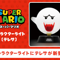 台座の「SUPER MARIO」ボタンで点灯！テレサのキャラクターライトがインテリアにぴったり