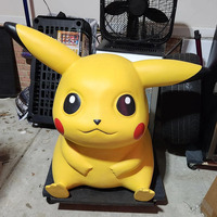 少し不気味？レアなピカチュウの置物が報告される―実は由緒正しい公式品。ほぼ無傷で発掘