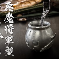「キン肉マン」“悪魔超人会のウソ発見器”「鬼出しの釜」がぐい呑みとして商品化！錫（すず）100%なのでお酒を美味しく呑める