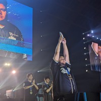 プロ格闘ゲーマーのMenaRD選手、自身の誕生日に「Pride of dominican culture award（ドミニカ文化の誇り賞）」を受賞ー「EVO 2025」の『スト6』部門で優勝