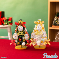 頂点には“星”も!「ちいかわ」クリスマスツリーが11月下旬よりプライズ展開、ハチワレたちも可愛らしい衣装でオーナメントに