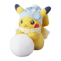 雪遊びをするピカチュウが可愛すぎ!ゆきだるまイメージの『ポケモン』ぬいぐるみが11月29日より発売