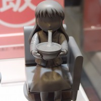 【ワンフェス2012夏】最近話題のマンガ『花のズボラ飯』まさかのフィギュア化