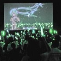 映画館でも誕生会「初音ミク ミクの日大感謝上映祭2012」新宿、池袋で開催