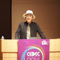 【CEDEC 2014】普及目前！「歩くウェアラブル」こと塚本教授がゲーム開発者に説いた、新しい遊びの作り方