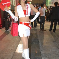 【TGS2008】コンパニオンレポート: NTTドコモ & KDDI