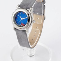 「名探偵コナン」の腕時計型麻酔銃をイメージした腕時計が発売