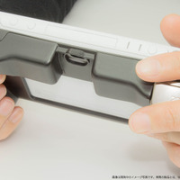 PS Vita用「L2/R2ボタン搭載 グリップカバー」発売開始、リモートプレイやアーカイブスに