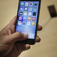iPhone 6sからどのような進化を遂げるのか話題は絶えない (c) Getty Images