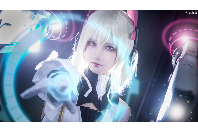 『アークナイツ』や『アズレン』戦闘系美少女コスプレで魅了!透明感が際立つ中国注目レイヤーを直撃【写真19枚】 画像