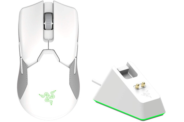 Razer、超高速ワイヤレスマウス＆充電ドッグセット「Viper Ultimate Mercury White」を5月14日に発売 画像