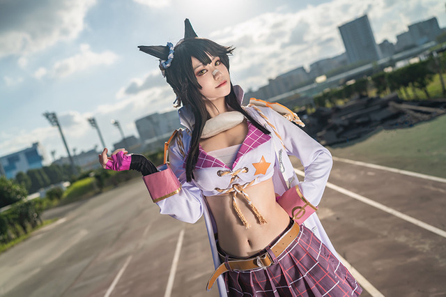 【コスプレ】『ウマ娘』美女レイヤー、大井競馬場に集結! ナリタブライアン、エアグルーヴまで【写真36枚】 画像