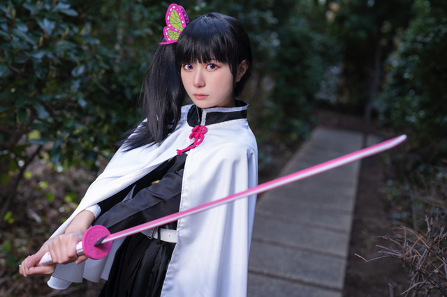 【コスプレ】『鬼滅の刃』栗花落カナヲの儚げな魅力を完全再現! 注目レイヤー・りんご茶ん【写真8枚】 画像