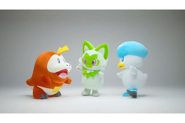 ポケモンプレゼンツで「ニャオハ」が立つ―二足歩行の“着ぐるみ”にツッコミ殺到 画像