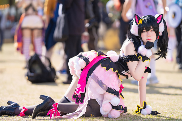 【コスプレ】『ラブライブ!』矢澤にこ、見てるだけで笑顔になる愛らしさ!注目レイヤー・桜井エミリア【写真17枚】 画像