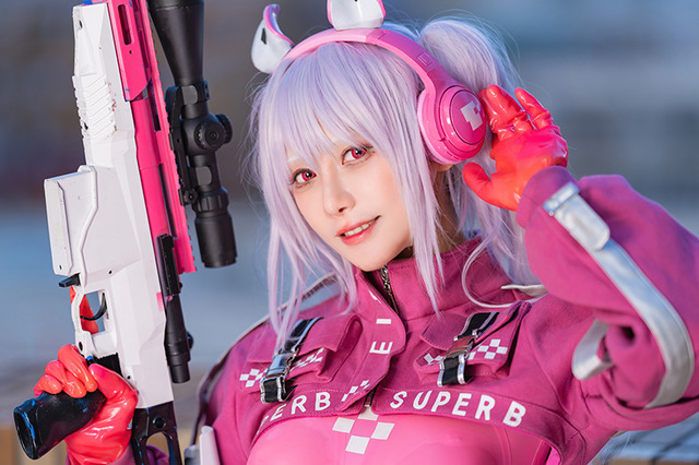 【コスプレ】アリス「みんなで一緒にワンダーランド!楽しく、愉快に!」 NIKKEの注目レイヤー・零崎沙耶【写真11枚】 画像