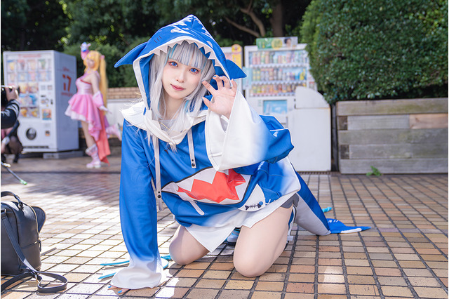 【コスプレ】「サメでーす」ぐらちゃんのぴょこぴょこ動く尻尾がキュート!注目レイヤー・なぎ【写真8枚】 画像