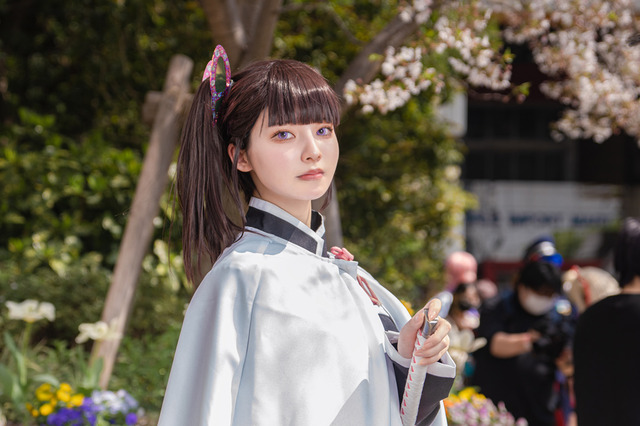 【コスプレ】桜の下に佇む「鬼滅の刃」カナヲが花のように可憐!!注目レイヤー・きちぴよ【写真8枚】 画像