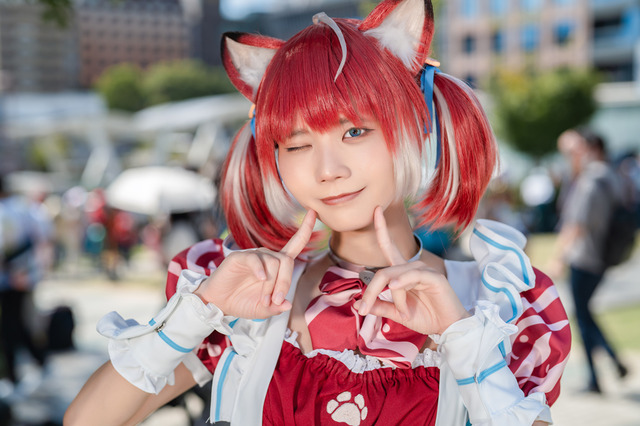 【コスプレ】キュートなVTuber赤見かるびがコスサミに登場！地元愛知県出身の人気コスプレイヤー”かれしちゃん”に熱視線【写真11枚】 画像