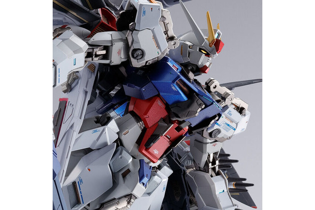 「 機動戦士ガンダムSEED DESTINY」より、「オオトリ」が予約受付中!「アストレイ」シリーズなどと多彩な組み合わせが可能 画像