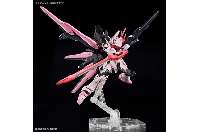 ガンプラ「パーフェクトストライクフリーダムルージュ」新たな商品画像公開!シュベルトゲベール、アグニを合体して大型武装も再現可能 画像