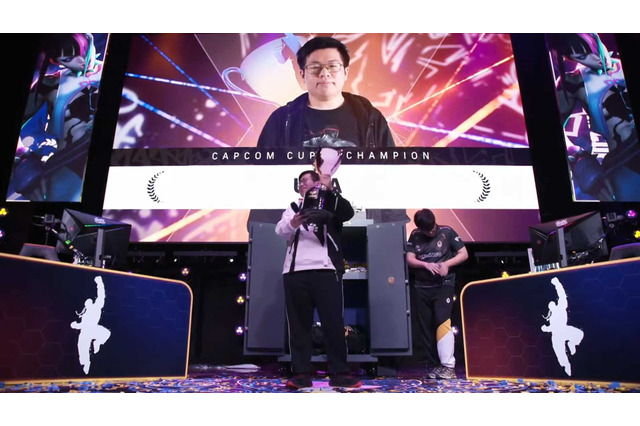 『スト6』世界大会でホロライブ・大神ミオの「おそろいパーカー」を着用して優勝…約1億5,000万円を獲得した格ゲープロ、Xフォロー数は格ゲー勢よりホロメンのほうが多い 画像