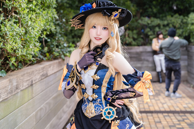 【コスプレ】『原神』ナヴィアの悲しみを乗り越え強さを秘めた目に心惹かれる...豪華絢爛な衣装にも注目したいー人気急上昇レイヤー・にゃろ【写真8枚】 画像
