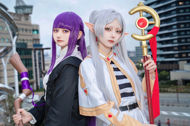 【コスプレ】フリーレンとフェルンのしょんぼりポーズが愛おしい!人気レイヤー・月海つくね&さら【写真18枚】 画像