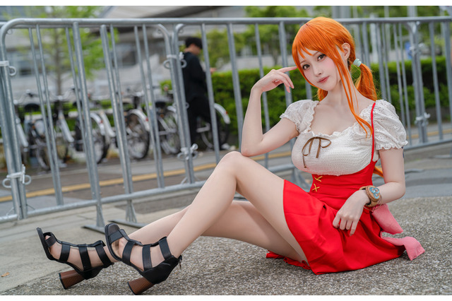 【コスプレ】マジで本物のナミさんに仲良し2人の「リコリコ」併せ、VTuberから『ブルアカ』ホシノまで幅広いジャンルのコスが楽しい「ニコ超2024」美女レイヤー8選 画像