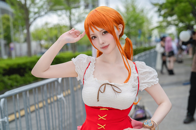 【コスプレ】まるでフィギュアのようなプロポーション!再現レベルが高すぎる「ONEPIECE」ナミの美女レイヤー・夢彩(ゆあ) 画像