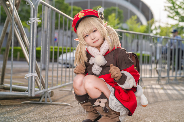 【コスプレ】『原神』クレーの明るく元気な笑顔が超可愛い!ちびっ子エルフになりきる人気レイヤー・クルミ【写真8枚】 画像