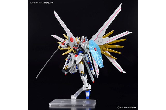 注目ガンプラ「HG マイティーストライクフリーダムガンダム」が発売!キラ・ヤマトの劇場版新機体として人気 画像