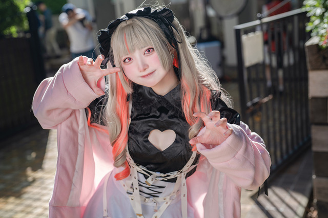 【コスプレ】愛嬌たっぷりのベビーフェイス!幼いサキュバス“りりむ”に扮した“みら”さんが可愛い 画像