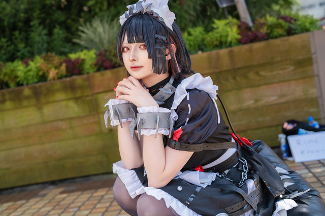 【コスプレ】リリースしたばかりの『ゼンゼロ』人気キャラ、鮫メイド”エレン”に塩対応されたいプレイヤー続出!【写真8枚】 画像