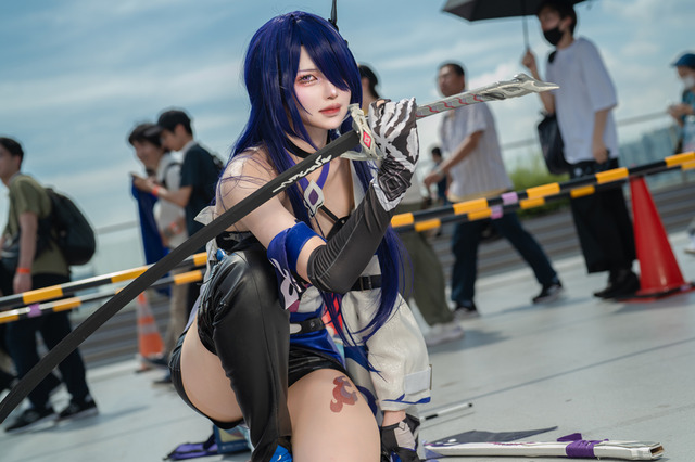 【コスプレ】長刀を携える佇まいが美しい!『崩スタ』黄泉のミステリアスな魅力が見るものを惹きつける...注目レイヤー・かるび【写真9枚】 画像