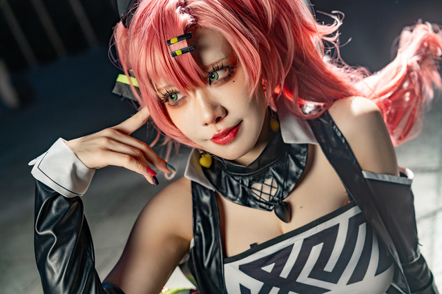 【コスプレ】曲線美を活かした、躍動感あふれるポージング!『ゼンゼロ』ニコ・デマラの美女レイヤー【写真10枚】 画像