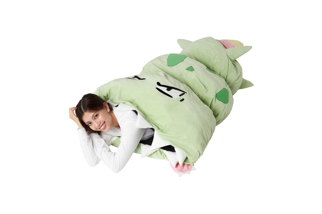 「シェルダー型寝袋」でメガヤドランの気分を味わえそう！10月発売のポケモン新グッズが“ヤドン尽くし”で凄い 画像