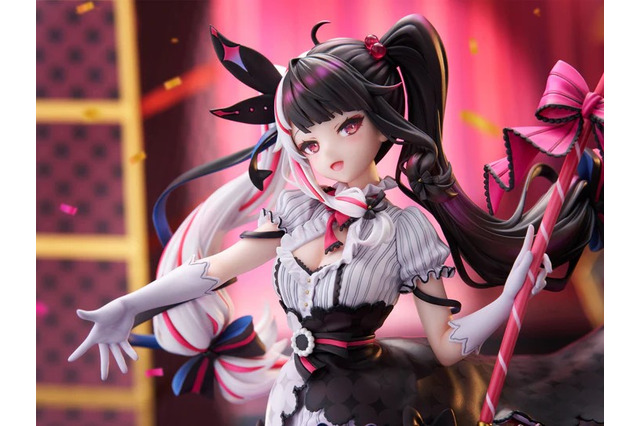 チラリと見える太ももから目が離せない…！にじさんじ「夜見れな」フィギュアの予約受付は、11月29日まで 画像