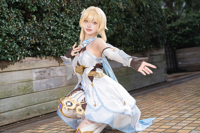 【コスプレ】未来を見つめる澄んだ瞳にドキッ!あらゆるポーズが絵になる『原神』蛍の注目レイヤー・su【写真9枚】 画像