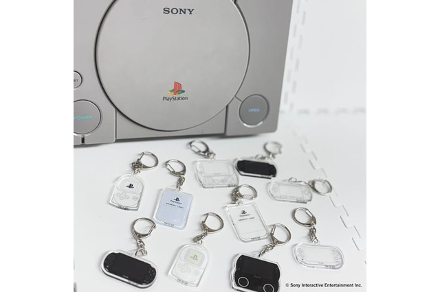 懐かしい…！「PlayStation」と周辺機器をモチーフにしたグッズがヴィレヴァンにて受注販売ー「PSP」「PSP go」のチャームも必見 画像