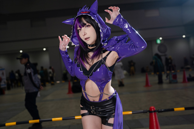 【コスプレ】ゲンガーがスレンダー美女に!?まさかのポケモン擬人化を披露した注目レイヤー・Alena【写真9枚】 画像
