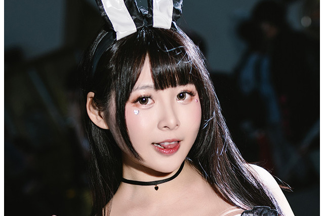【コスプレ】台湾美女のバニーガール姿が眩しいほど可愛い!フリルドレスと網タイツの組み合わせが秀逸【写真7枚】 画像
