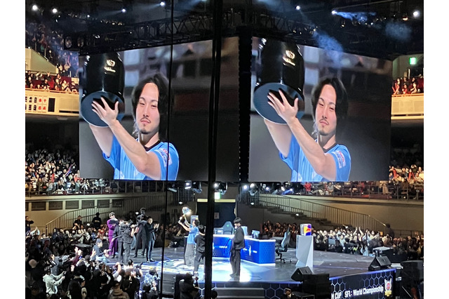 『スト6』CAPCOM CUP11優勝の翔選手へインタビュー！15歳の超新星Blaz選手との激闘に会場沸騰 画像